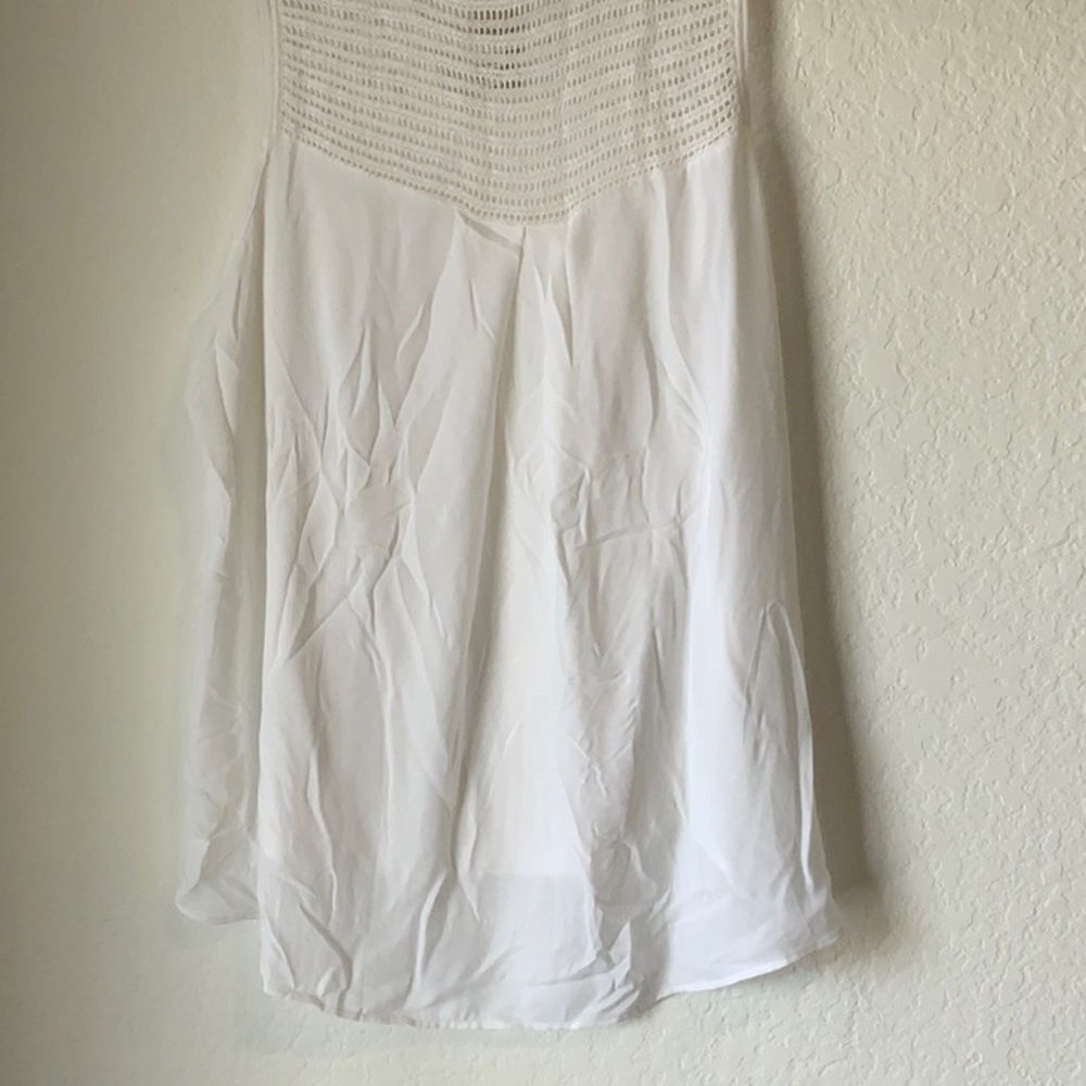 Ann Taylor Sleeveless Crochet / Knit White Top - Picture 3 of 6